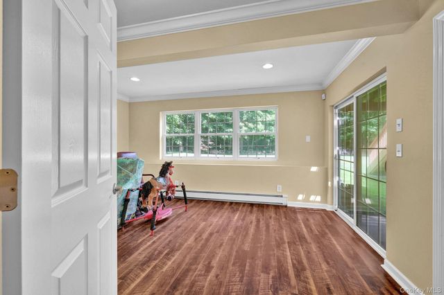 36 Front Street, Mahopac, NY 10541