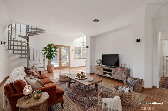 704 Elvira Avenue, Redondo Beach, CA 90277