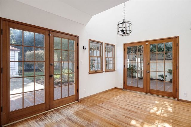 704 Elvira Avenue, Redondo Beach, CA 90277