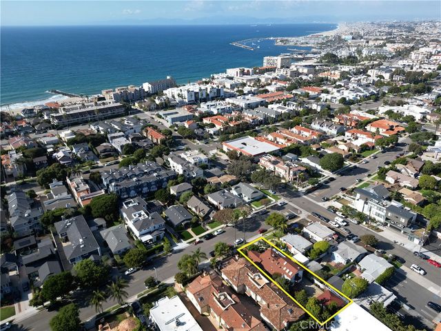 704 Elvira Avenue, Redondo Beach, CA 90277