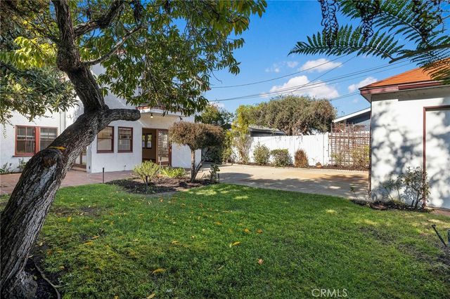 704 Elvira Avenue, Redondo Beach, CA 90277