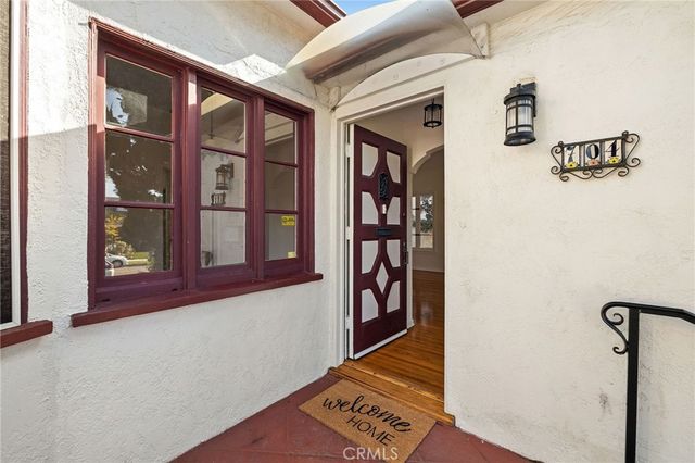 704 Elvira Avenue, Redondo Beach, CA 90277