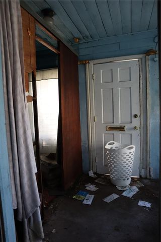 1045 W GORE STREET, Orlando, FL 32805