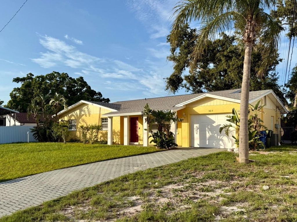 5615 WANETA PLACE, Sarasota, FL 34231