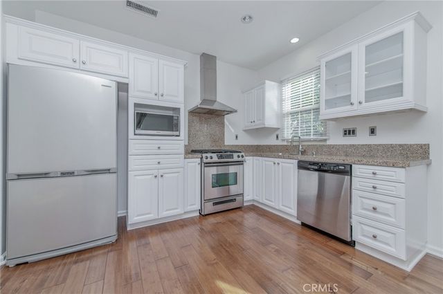 76 Latitude, Irvine, CA 92618