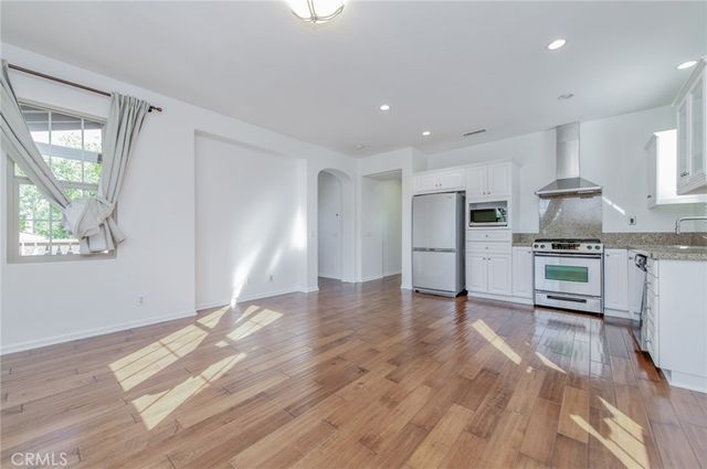 76 Latitude, Irvine, CA 92618