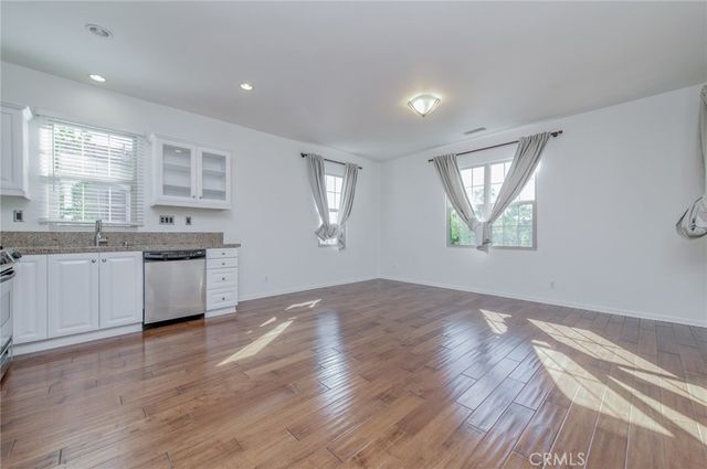 76 Latitude, Irvine, CA 92618