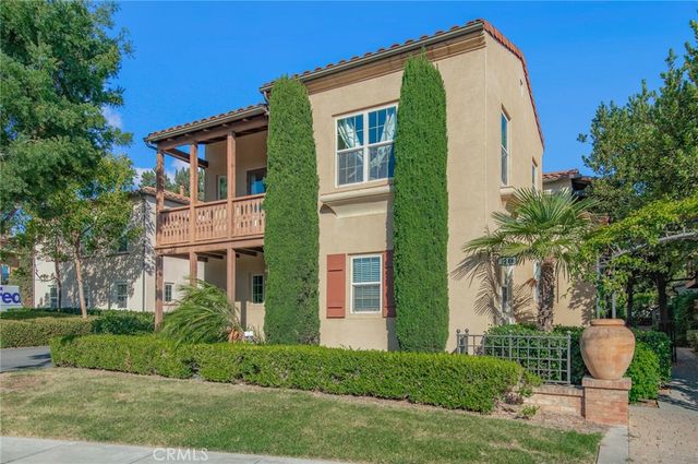 76 Latitude, Irvine, CA 92618