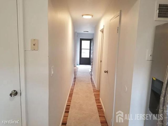 804 Maple Hill Drive, Woodbridge Proper, NJ 07095