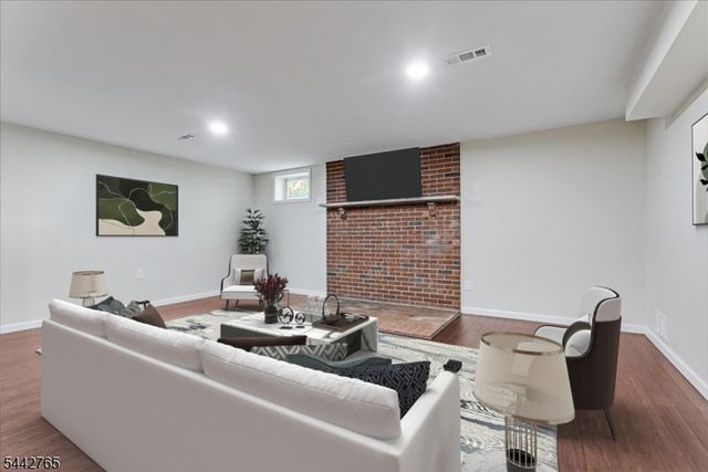 1542 Us Highway 22, Mountainside Boro, NJ 07092