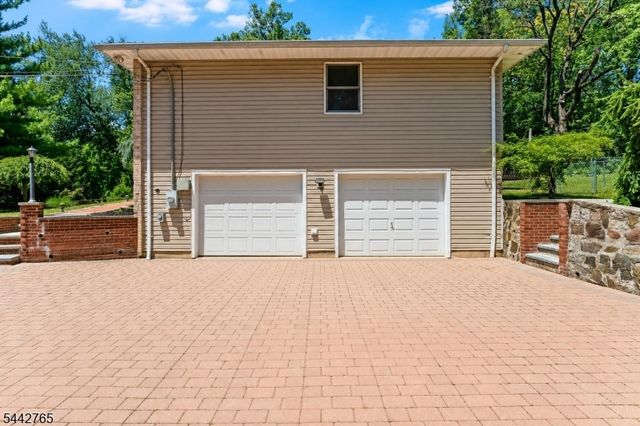 1542 Us Highway 22, Mountainside Boro, NJ 07092