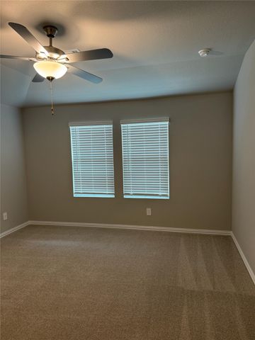 6617 VALLEY LAKE Lane, Crowley, TX 76036