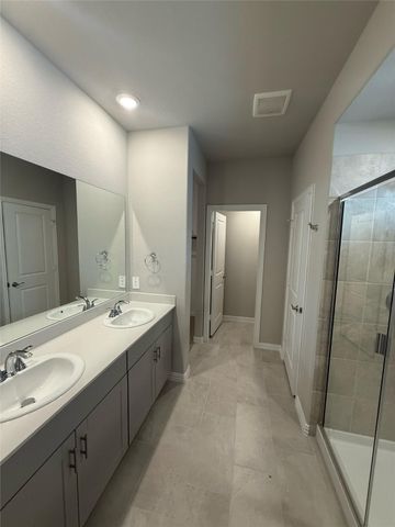 6617 VALLEY LAKE Lane, Crowley, TX 76036