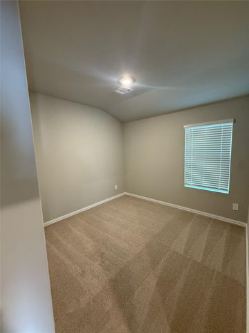 6617 VALLEY LAKE Lane, Crowley, TX 76036