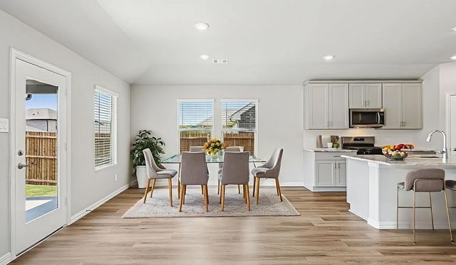 6617 VALLEY LAKE Lane, Crowley, TX 76036