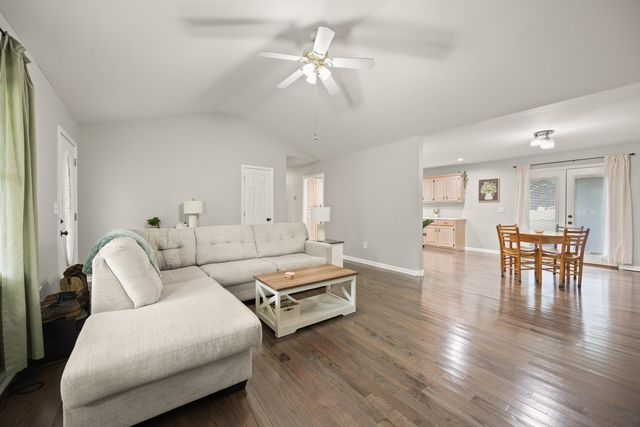 268 Craigs Creek Road, London, KY 40744