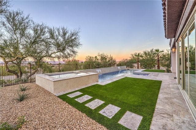 18 Placa De Rei Court, Henderson, NV 89011