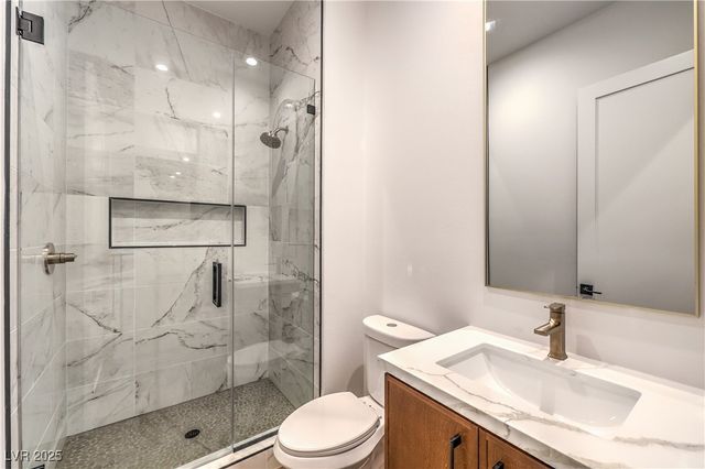 18 Placa De Rei Court, Henderson, NV 89011