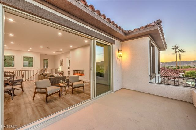 18 Placa De Rei Court, Henderson, NV 89011