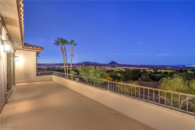 18 Placa De Rei Court, Henderson, NV 89011