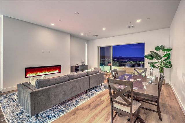 18 Placa De Rei Court, Henderson, NV 89011