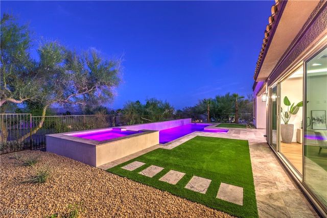 18 Placa De Rei Court, Henderson, NV 89011