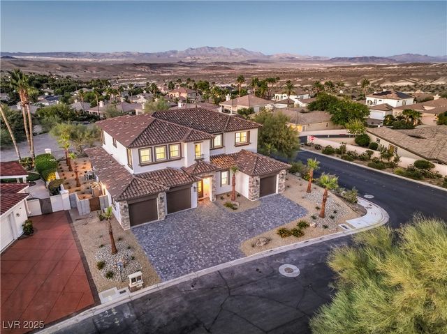 18 Placa De Rei Court, Henderson, NV 89011