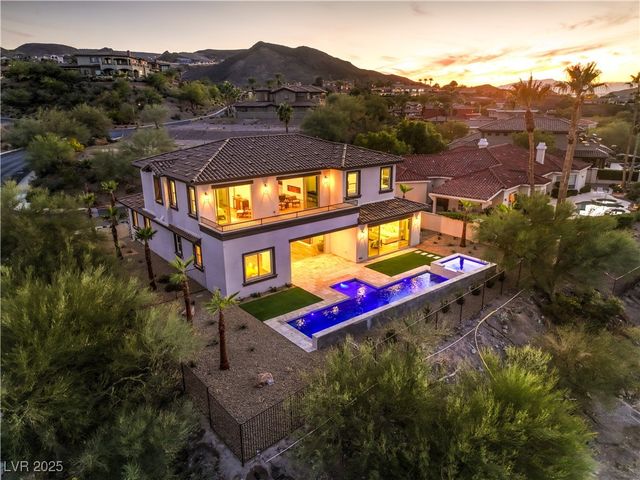 18 Placa De Rei Court, Henderson, NV 89011