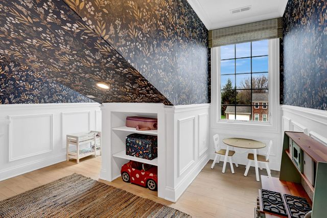 1428 Calcutta Lane, Naperville, IL 60563
