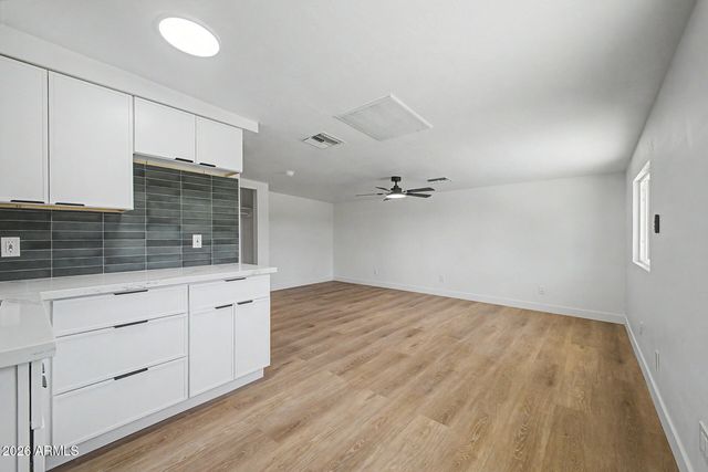 2009 E 3RD Drive, Mesa, AZ 85204