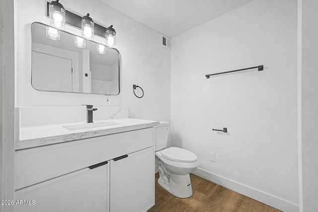 2009 E 3RD Drive, Mesa, AZ 85204
