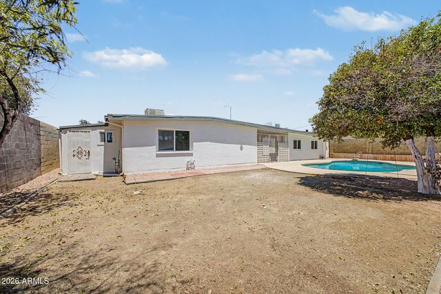 2009 E 3RD Drive, Mesa, AZ 85204