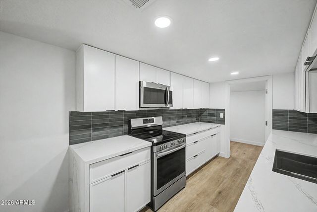 2009 E 3RD Drive, Mesa, AZ 85204