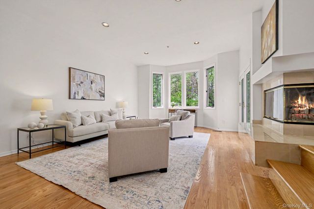 188 Boulder Ridge Road, Scarsdale, NY 10583