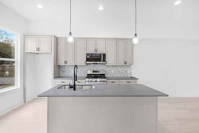 857 Fortune Street D, Houston, TX 77088