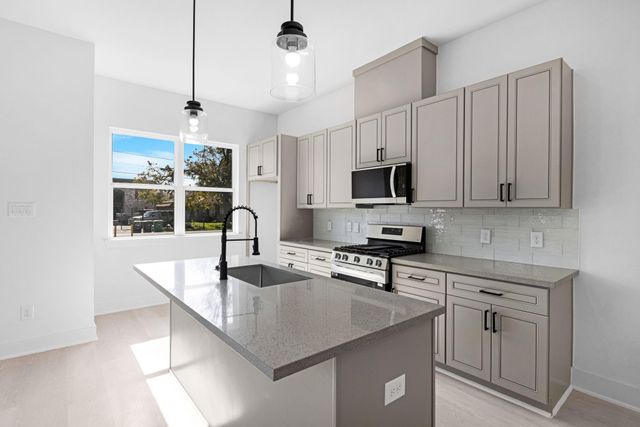 857 Fortune Street D, Houston, TX 77088