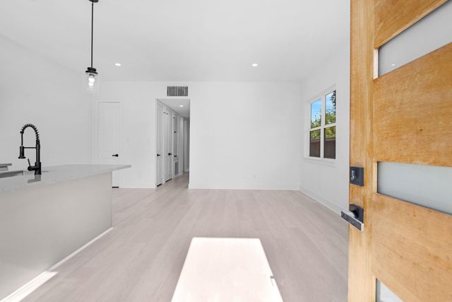 857 Fortune Street D, Houston, TX 77088