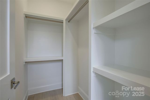 3015 Pinehurst Place, Charlotte, NC 28209
