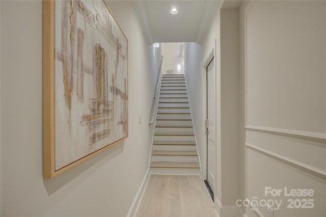 3015 Pinehurst Place, Charlotte, NC 28209