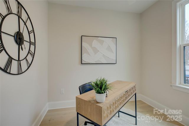 3015 Pinehurst Place, Charlotte, NC 28209