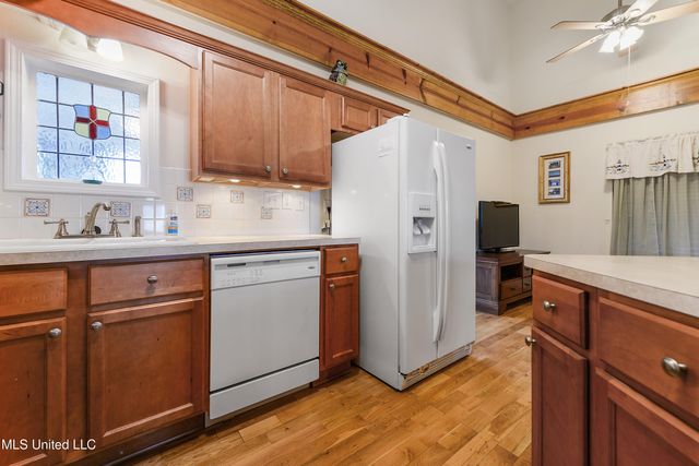 1478 N Beach Boulevard, Bay Saint Louis, MS 39520
