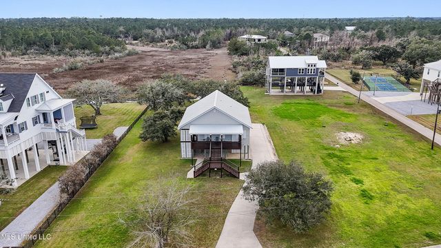 1478 N Beach Boulevard, Bay Saint Louis, MS 39520