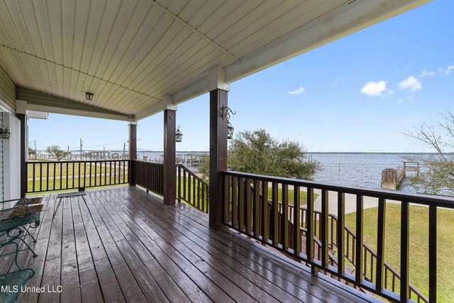 1478 N Beach Boulevard, Bay Saint Louis, MS 39520