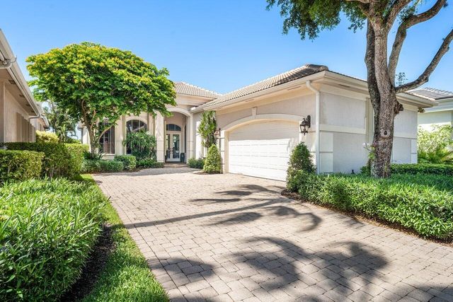 105 Island Cove Way, Palm Beach Gardens, FL 33418