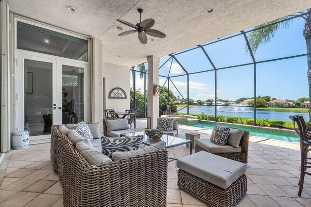 105 Island Cove Way, Palm Beach Gardens, FL 33418