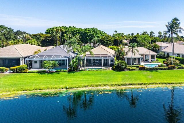 105 Island Cove Way, Palm Beach Gardens, FL 33418