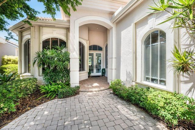 105 Island Cove Way, Palm Beach Gardens, FL 33418