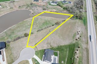 11750 W Cherese Cir, Wichita, KS 67215