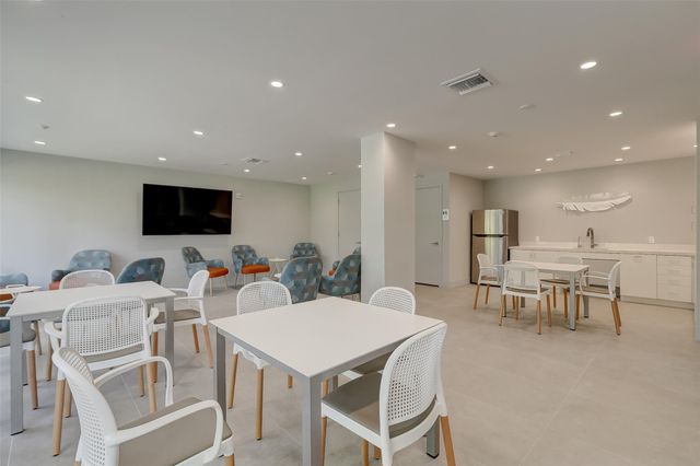 1160 N Federal Highway 714, Fort Lauderdale, FL 33304