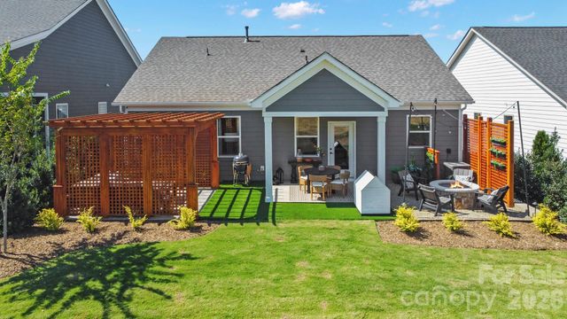 204 Northgate Boulevard, Indian Trail, NC 28079
